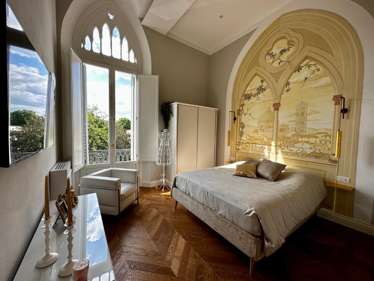 Elegance In The Center Of Florence: Palazzo Apartment Florenz